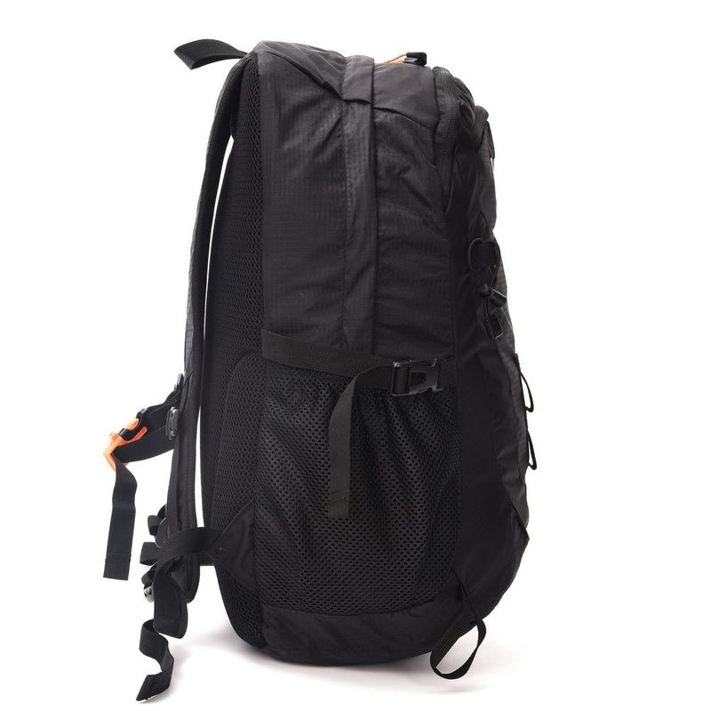 MOCHILA DEPORTIVA W ACTIVE NEGRA 46x21cm 35lt